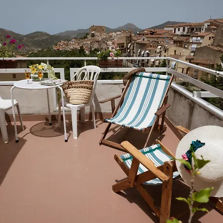 ベッド・アンド・ブレックファスト Panorama カステルブオーノ