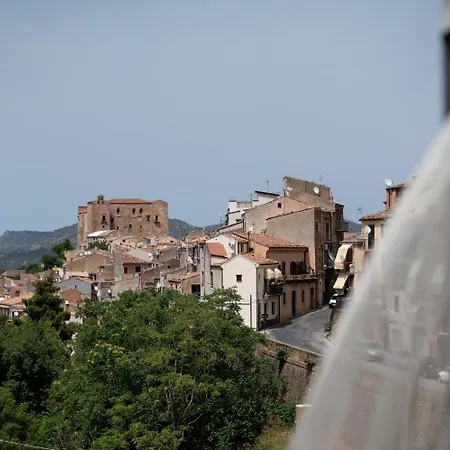 Panorama Oda ve Kahvaltı Castelbuono (Sicily)