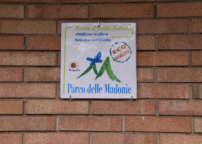 Panorama Bed & Breakfast 3*