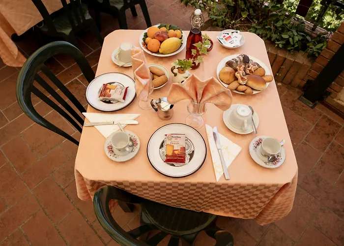 Panorama Bed & Breakfast 3*